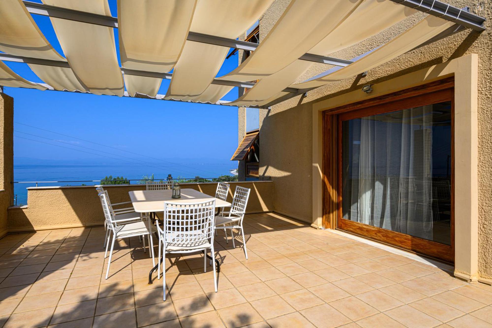 Mani Tower Villa Ακρογιάλι Εξωτερικό φωτογραφία