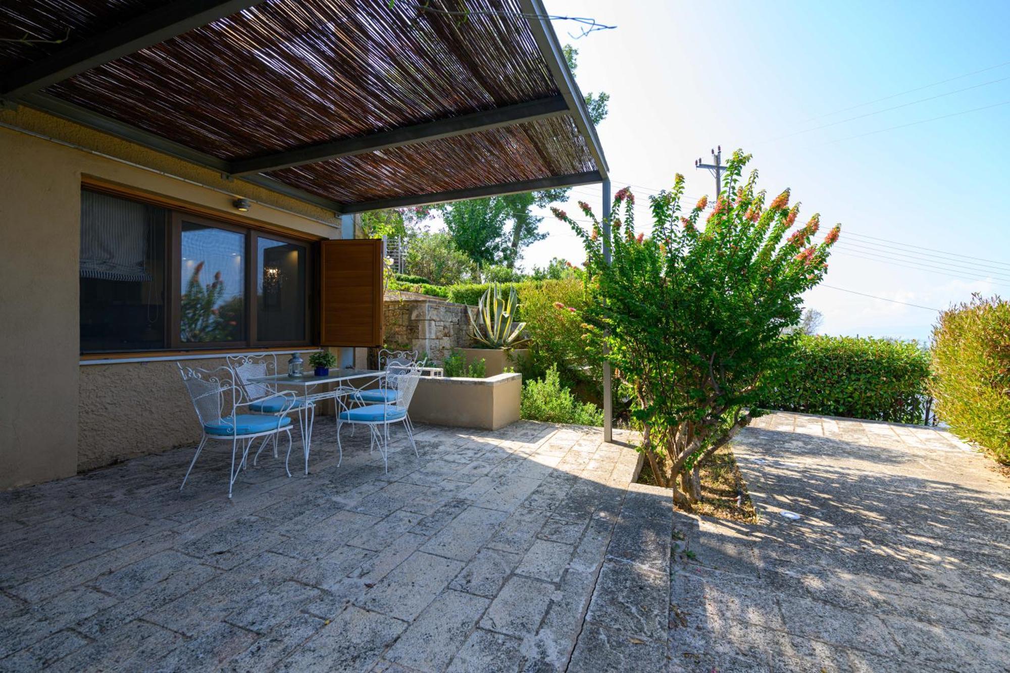 Mani Tower Villa Ακρογιάλι Εξωτερικό φωτογραφία