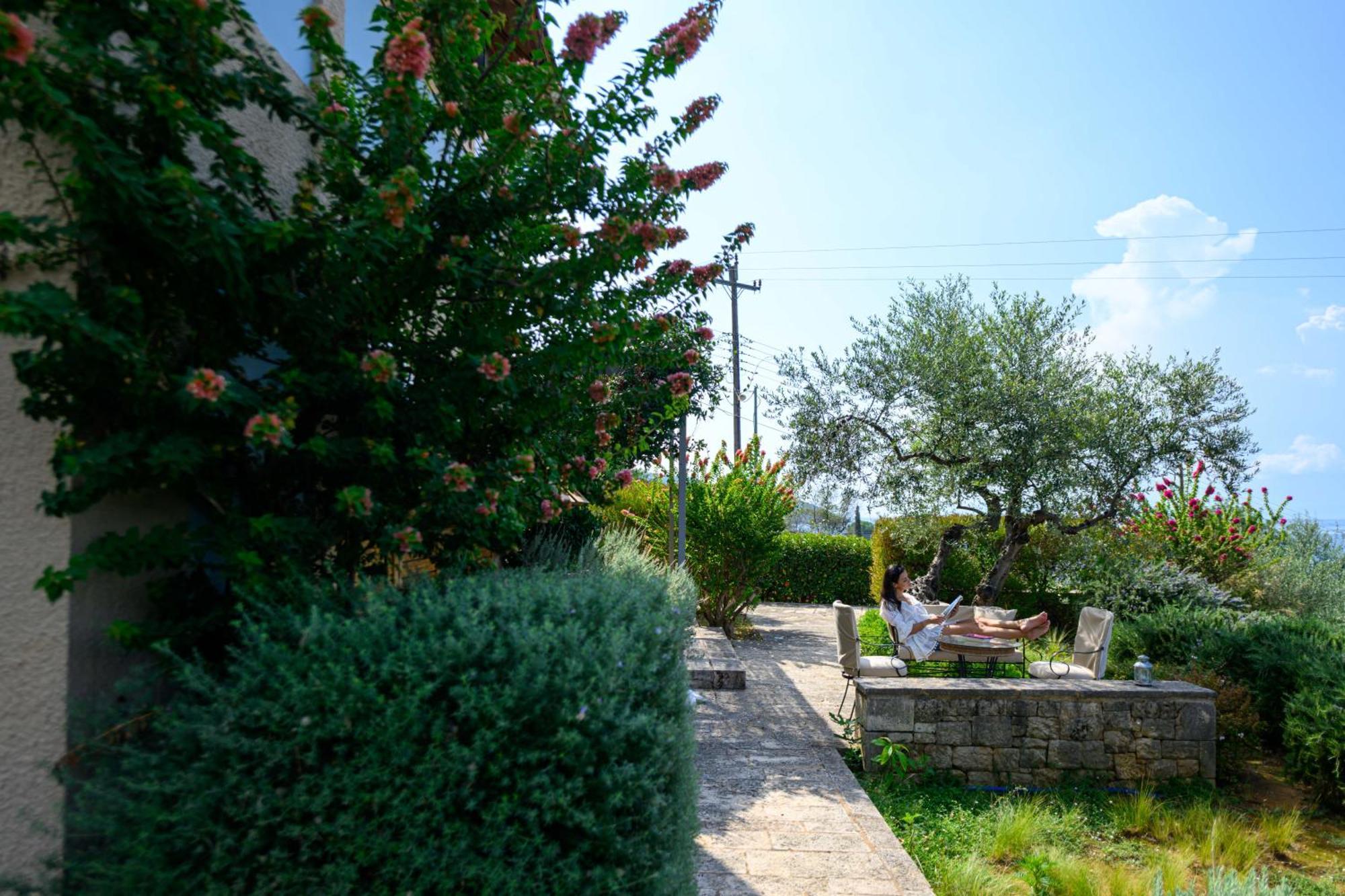 Mani Tower Villa Ακρογιάλι Εξωτερικό φωτογραφία